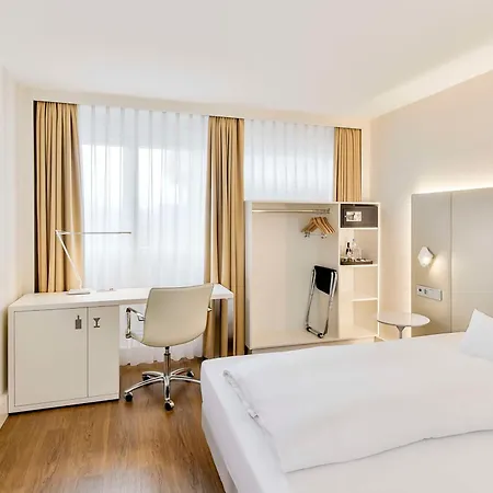 Nh Erlangen Hotel Exterior photo